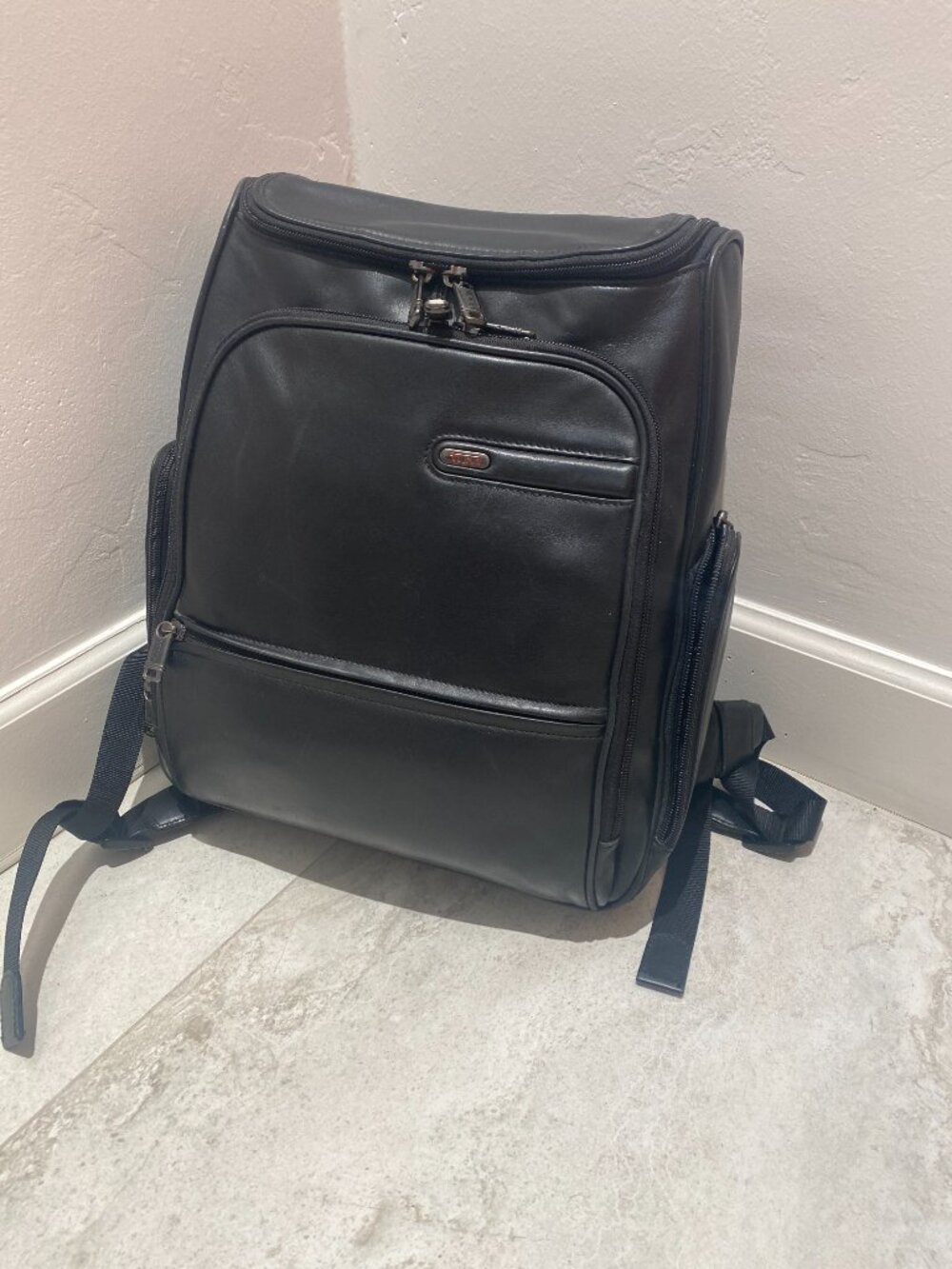 Tumi Computer Backpack - Picture 2 of 6